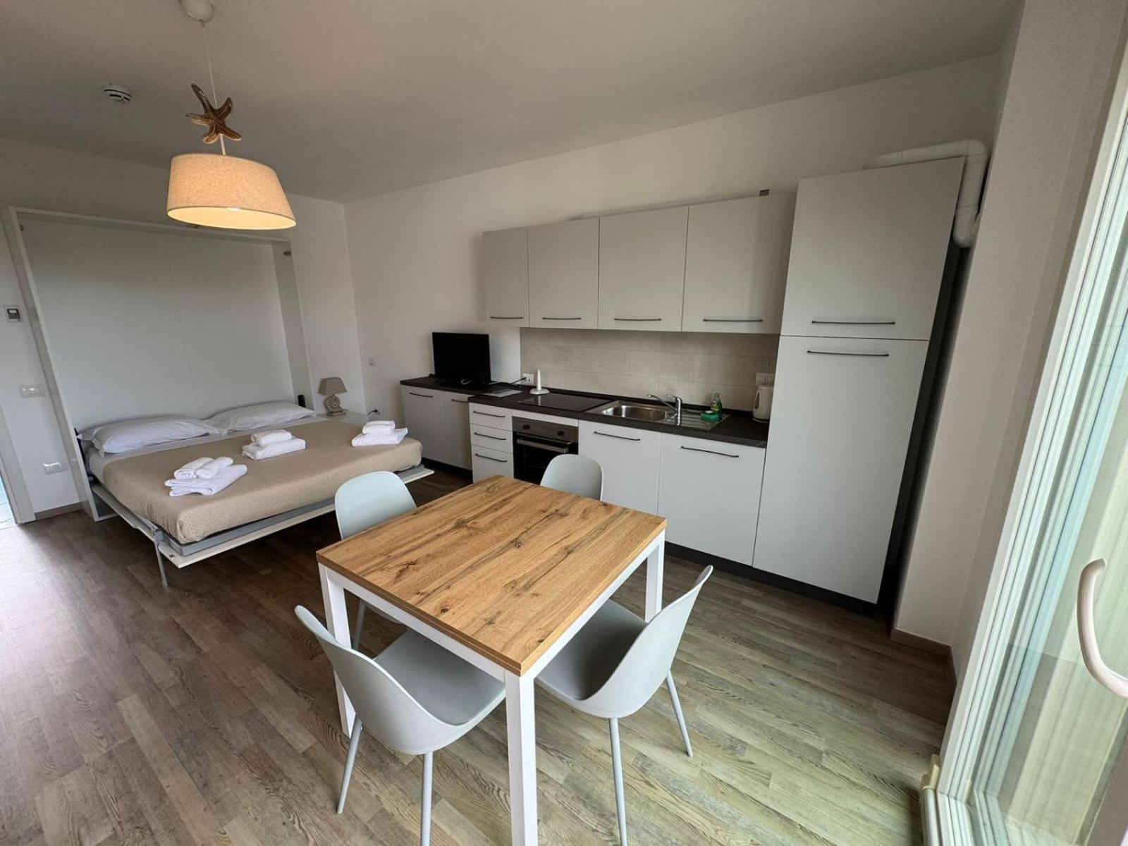 Residence San Francesco Тиррения Экстерьер фото